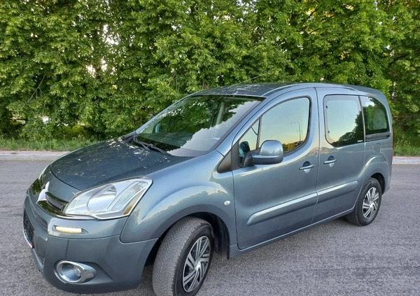 Citroen Berlingo cena 26900 przebieg: 220000, rok produkcji 2012 z Zamość małe 742